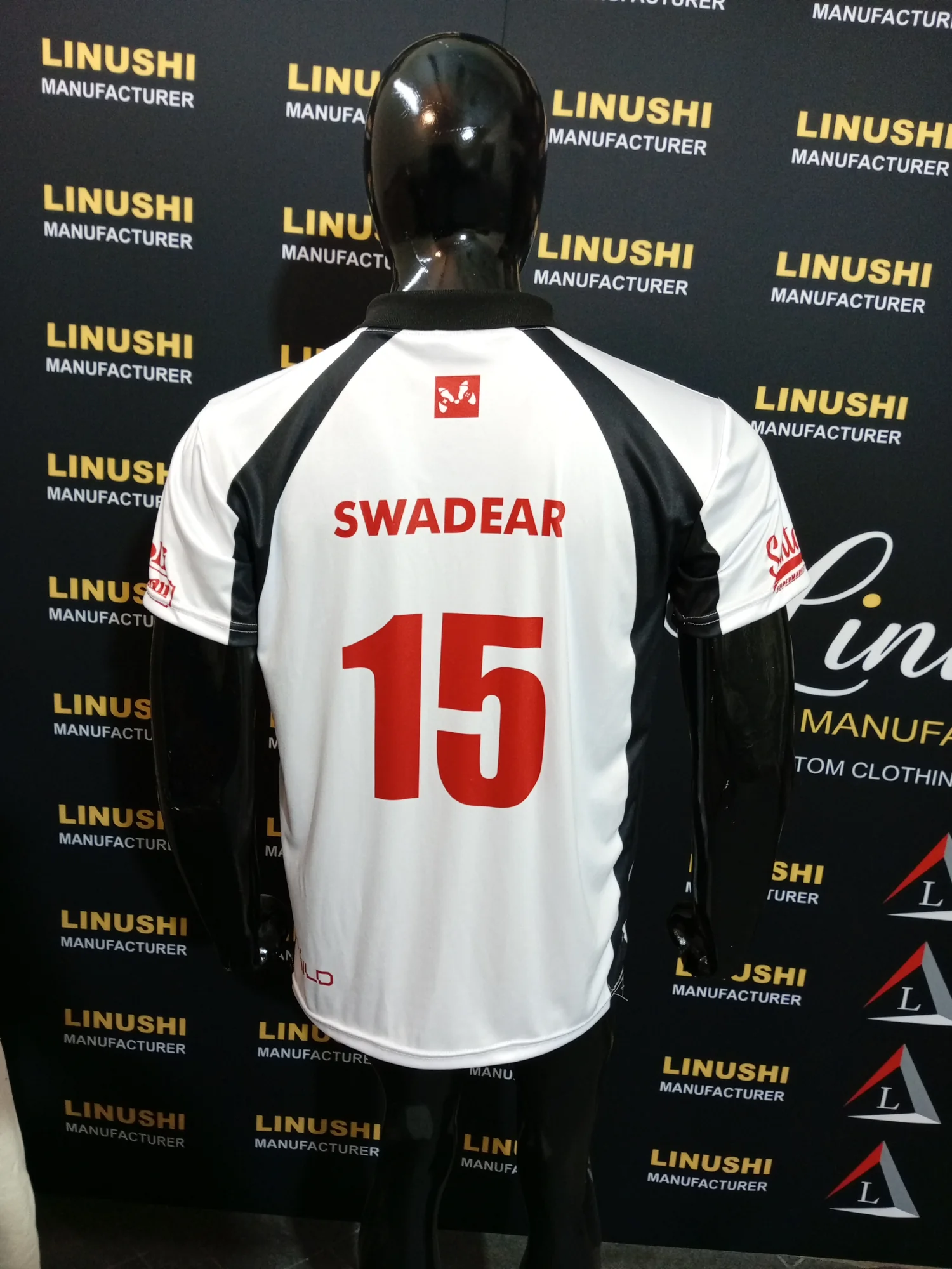 Esports jersey back with player name and number