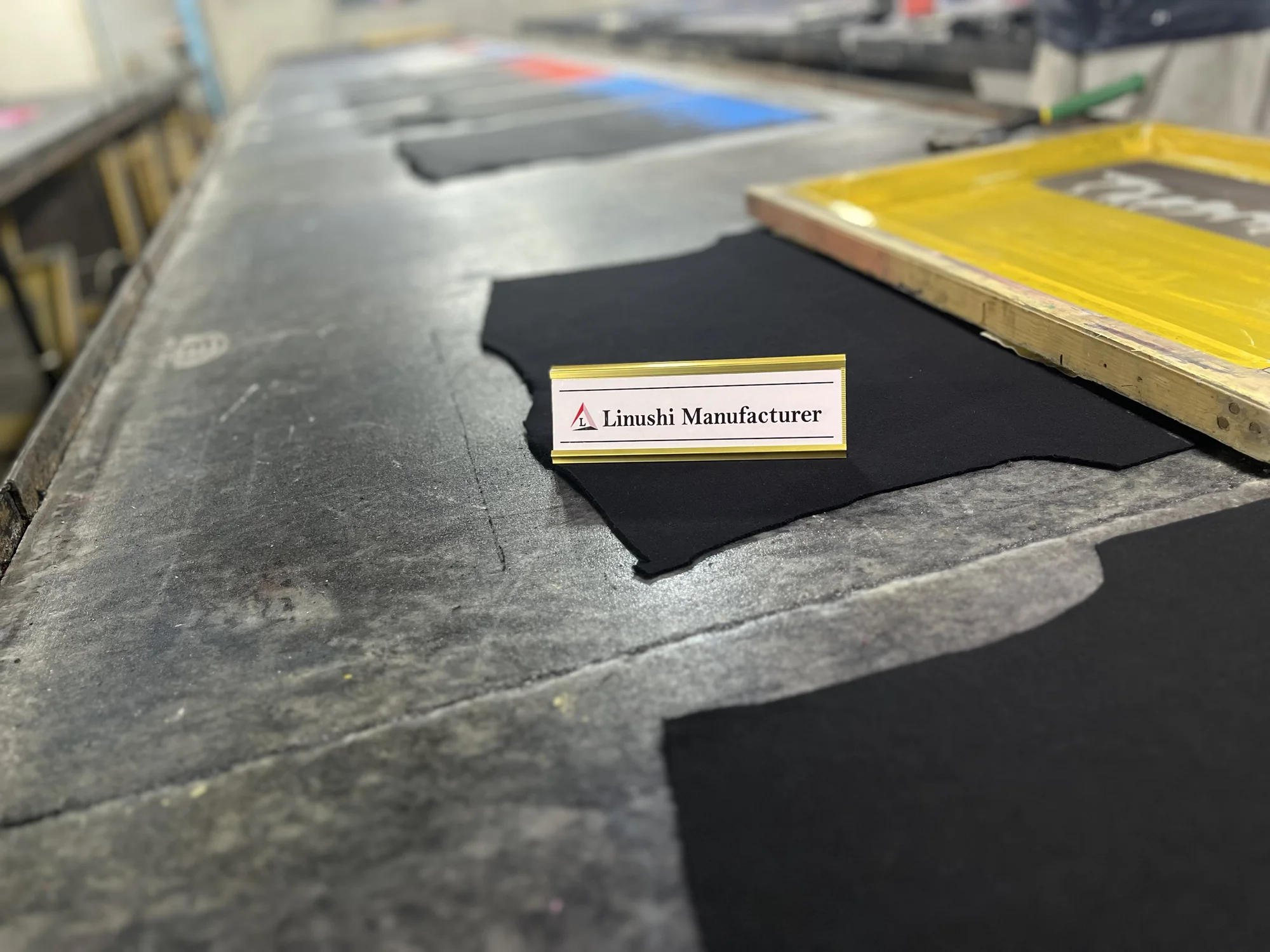 Cut fleece panels on the Linushi Manufacturer print table