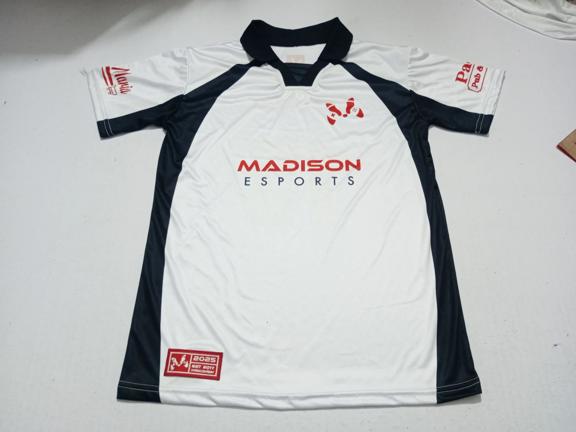 Sublimated esports jersey with collar, laid flat